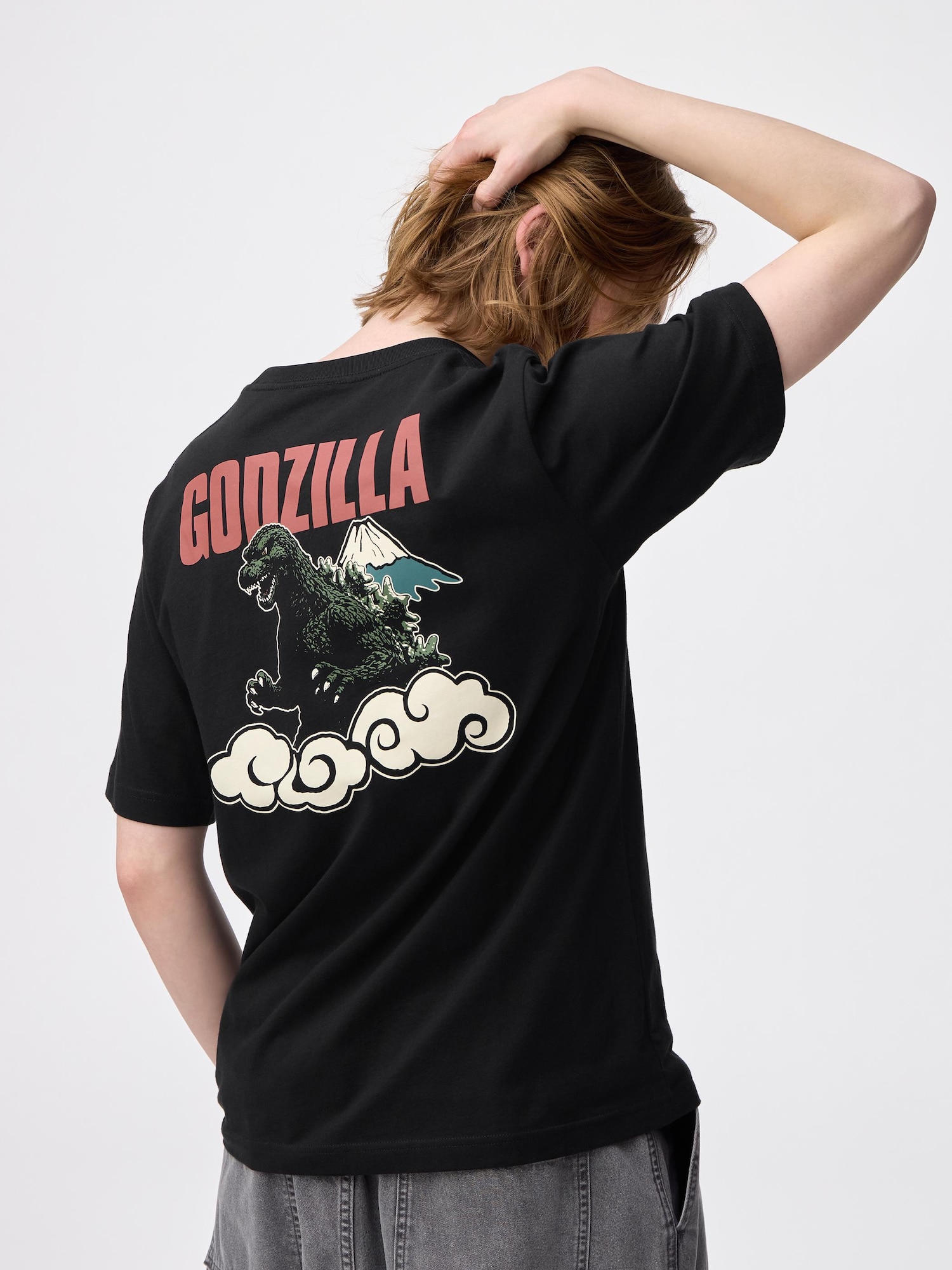 Футболка с принтом GODZILLA — GU