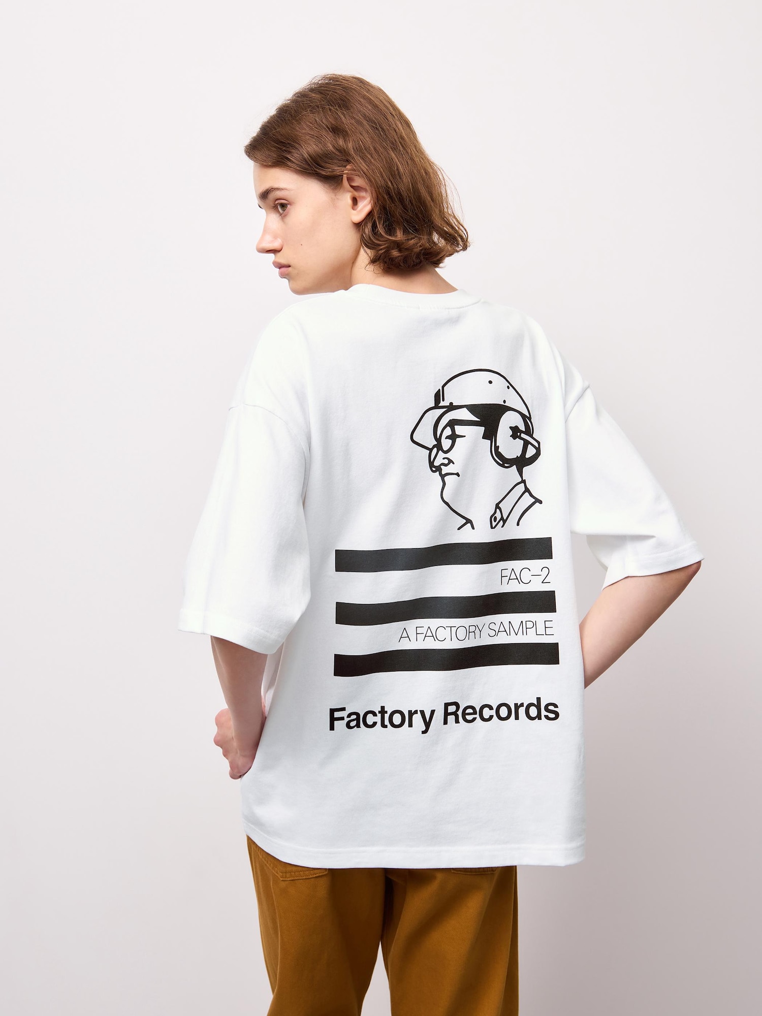 Свободная графическая футболка Factory Records PF — GU