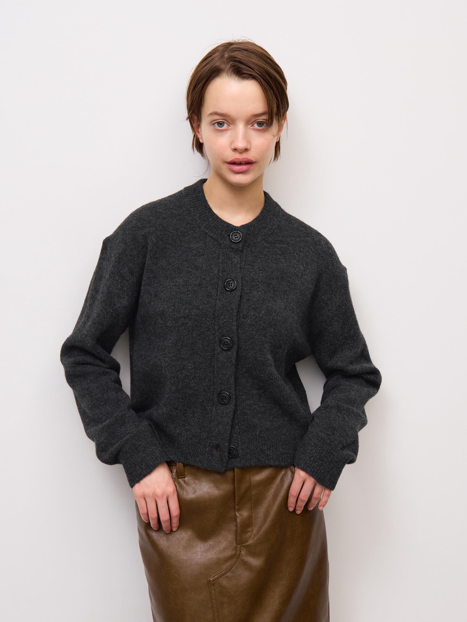 Пуффи-тач кардиган crew-neck — GU