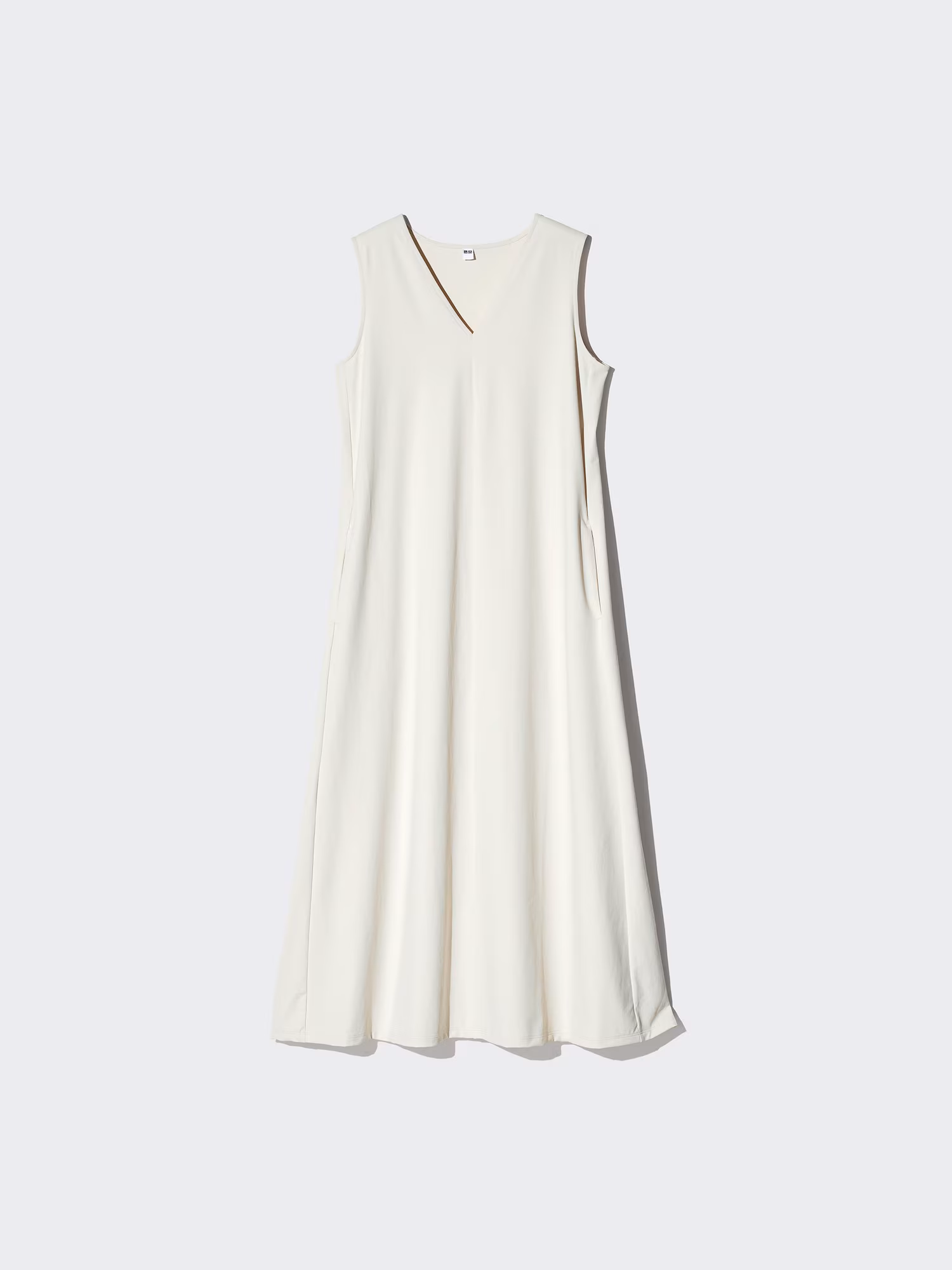 ультра-стретч V-образный сарафан без рукавов — UNIQLO