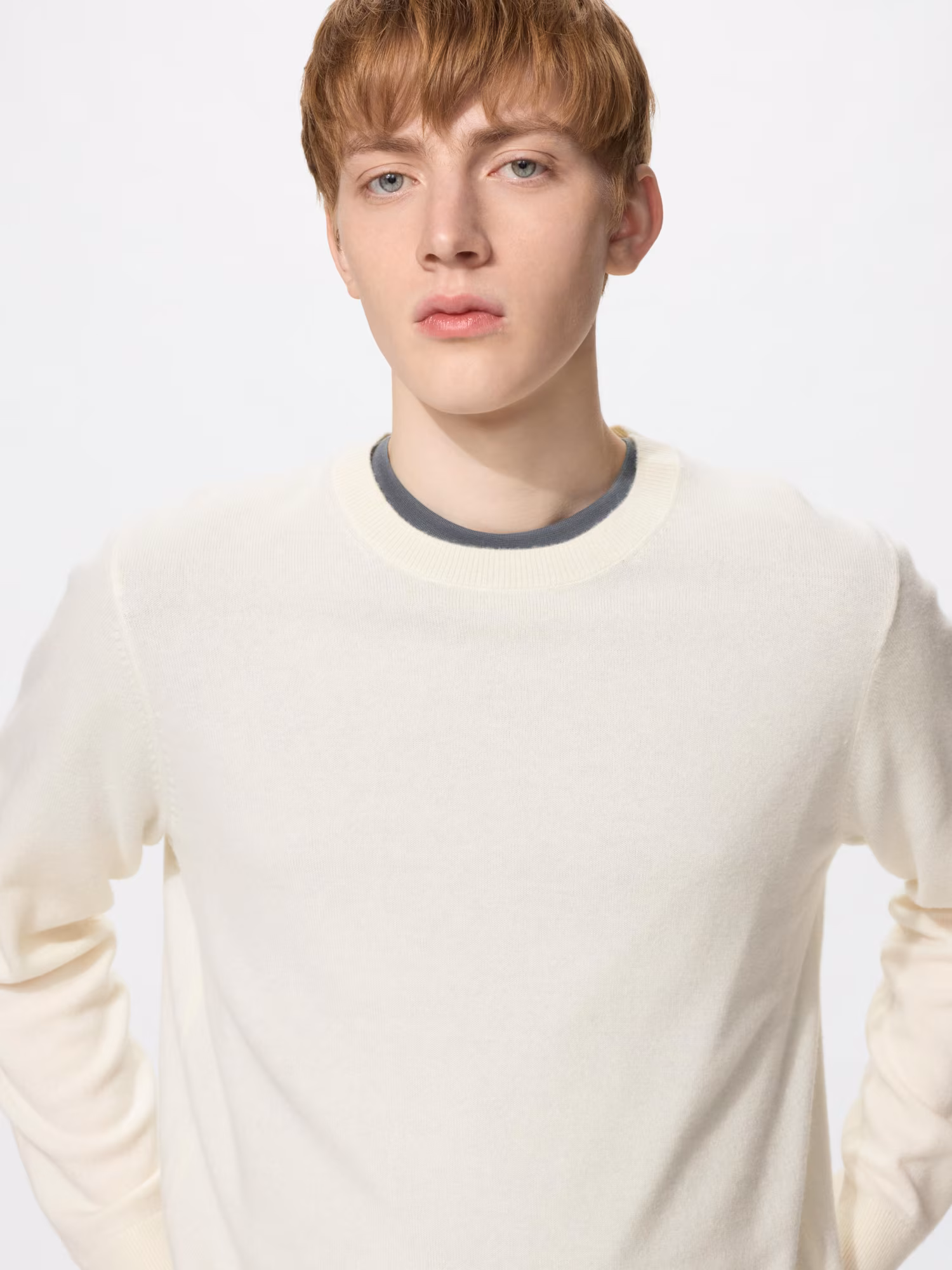 Кашемировый свитер с круглым вырезом — UNIQLO