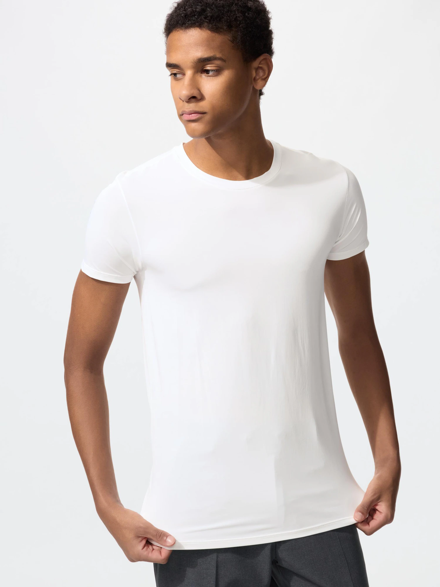 AIRism футболка с круглым вырезом — UNIQLO