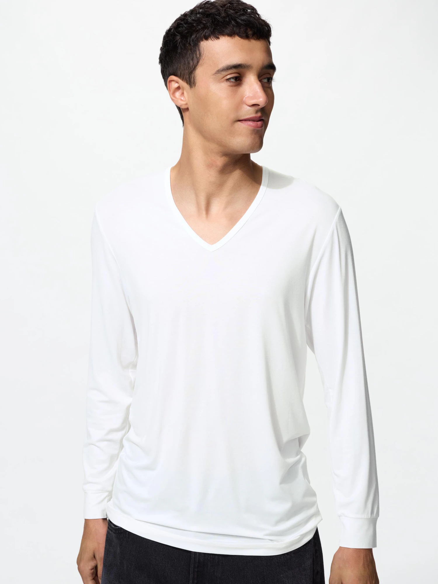HEATTECH футболка с V-вырезом, рукав 7/8 — UNIQLO
