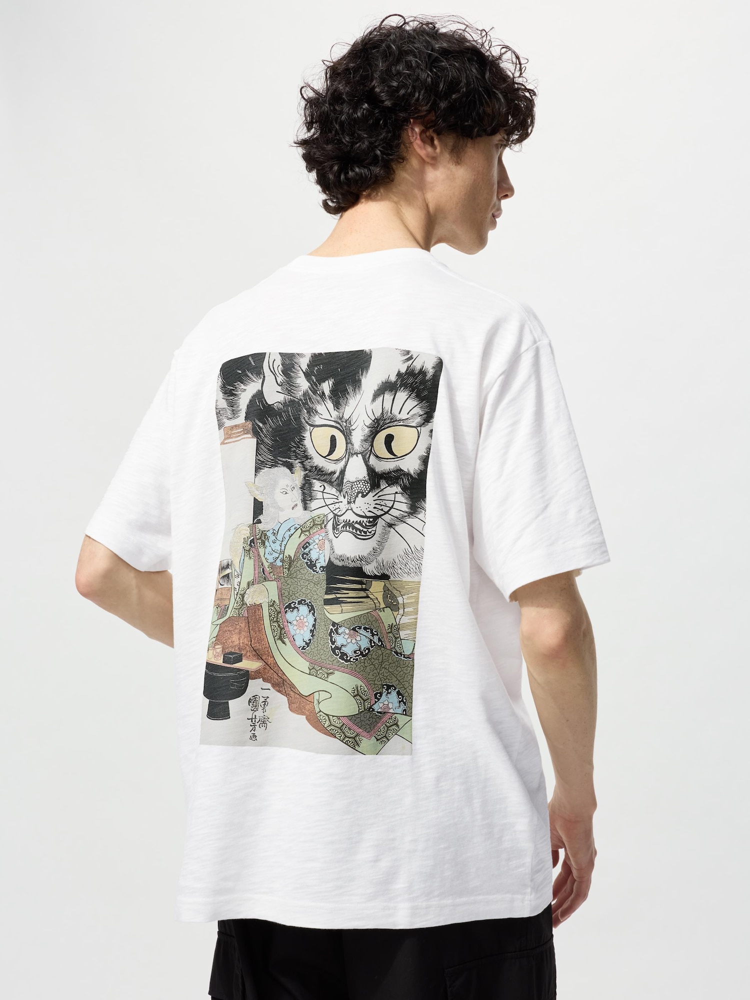 UT Укиё-э Dark Fantasy — UNIQLO