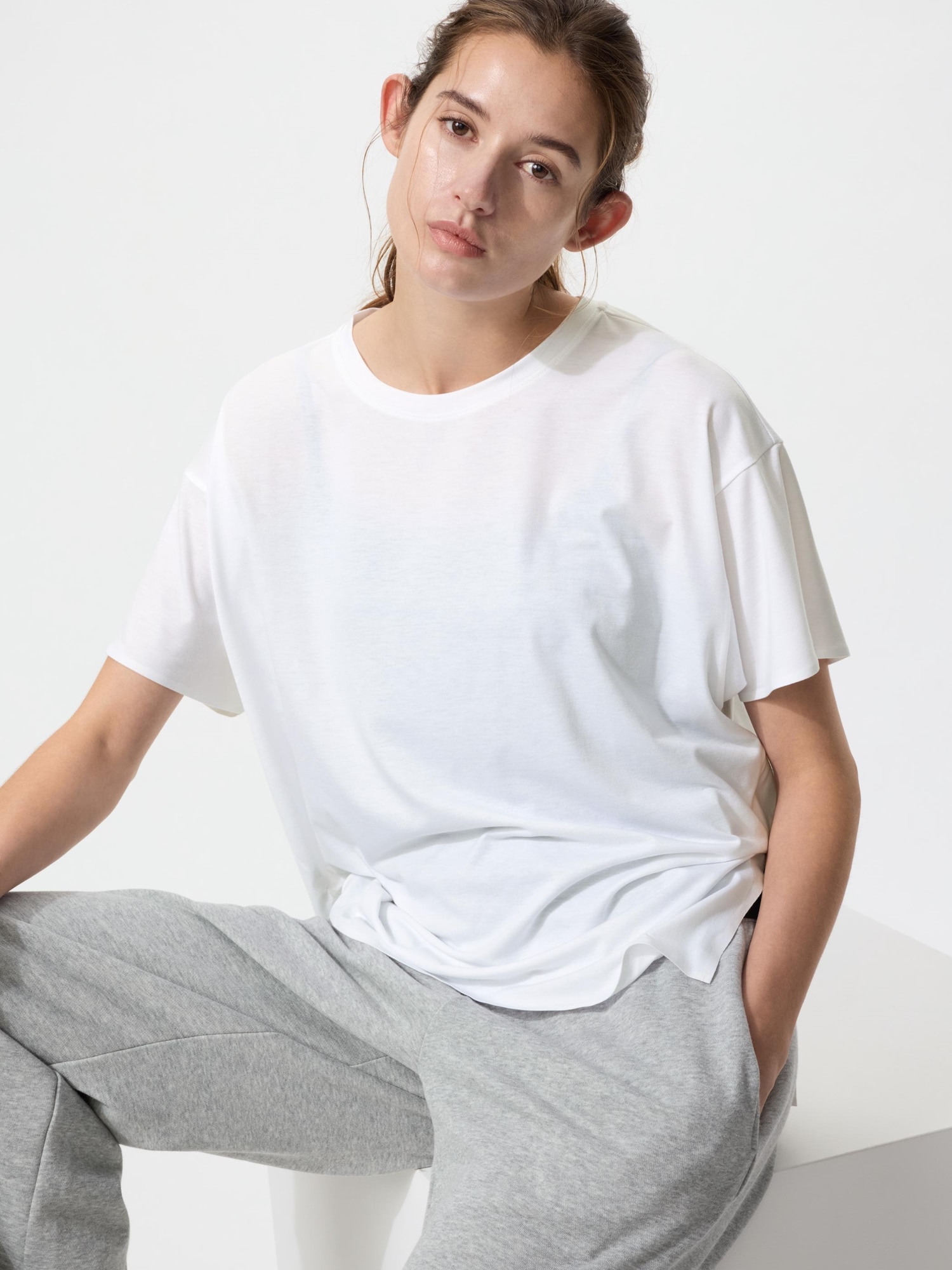AIRism бесшовная футболка — UNIQLO