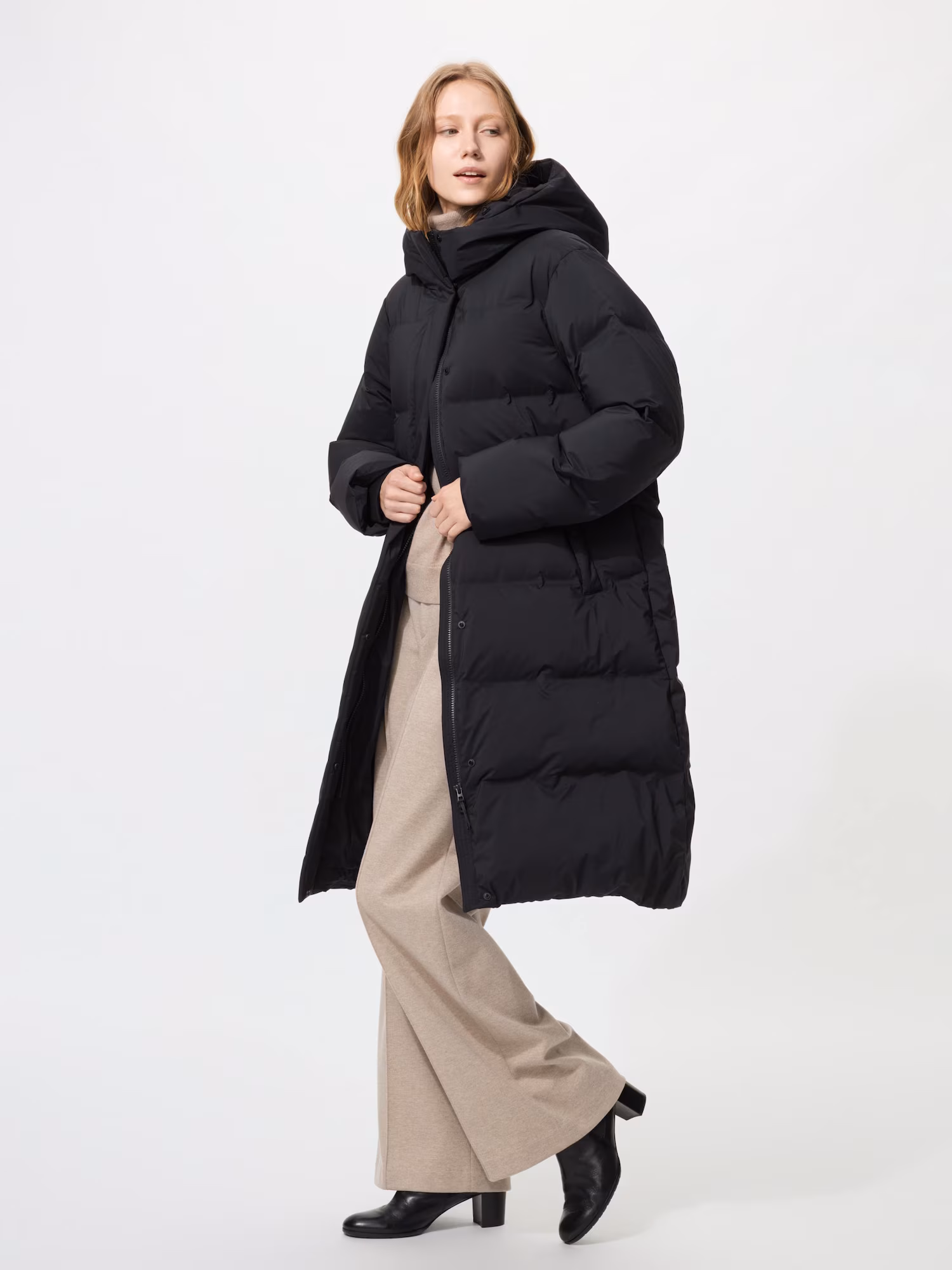 Бесшовный длинный пуховик — UNIQLO