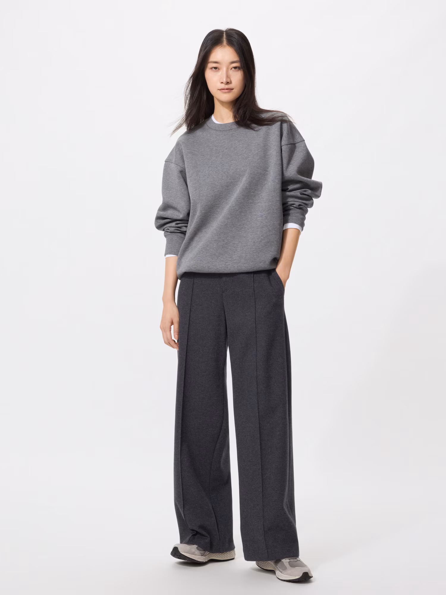 Широкие брюки из мягкого трикотажа, удлинённые — UNIQLO