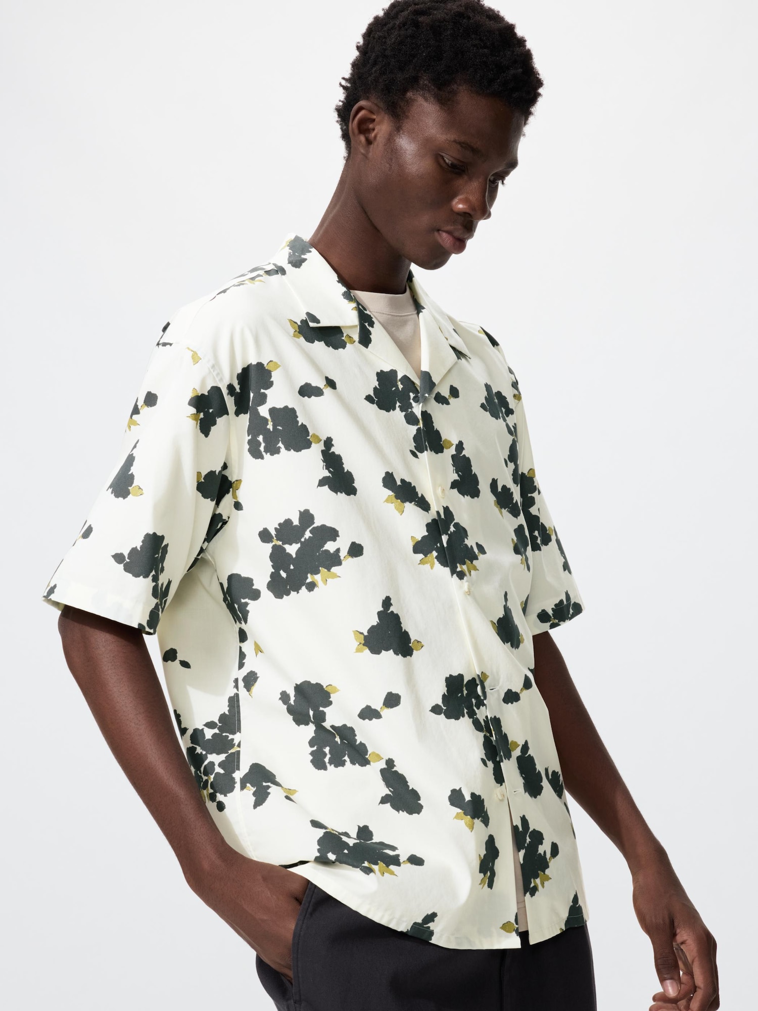 Рубашка с открытым воротником — UNIQLO