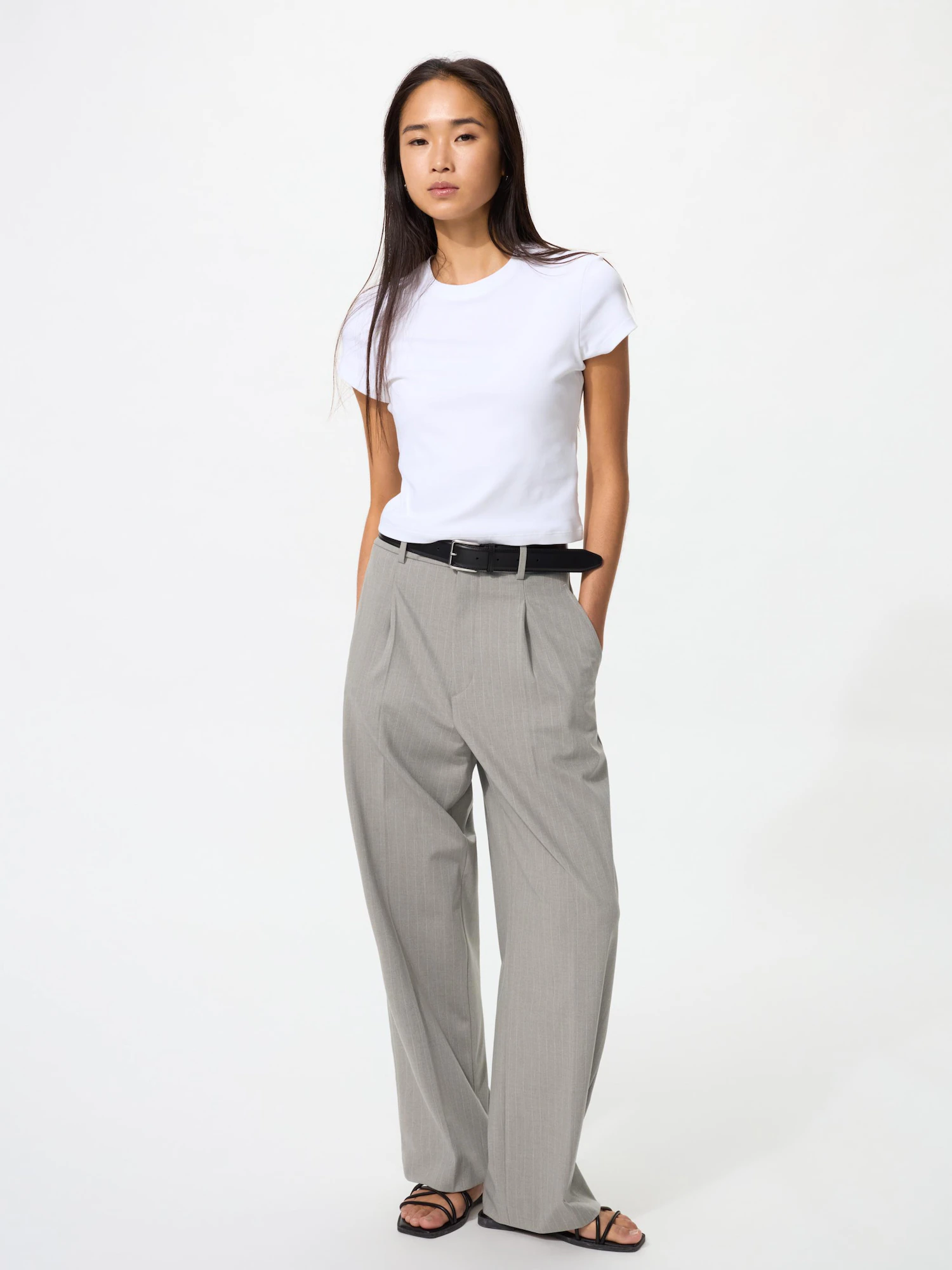 Широкие брюки со складками, полоска — UNIQLO
