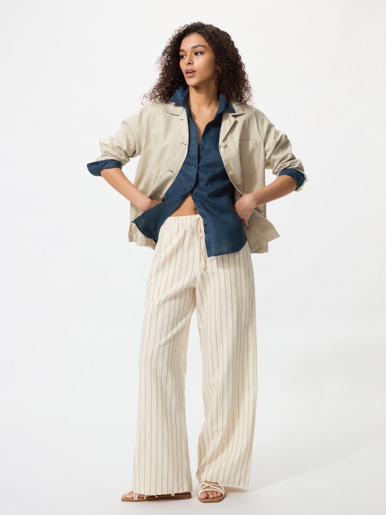 Льняные свободные брюки удлиненные — UNIQLO