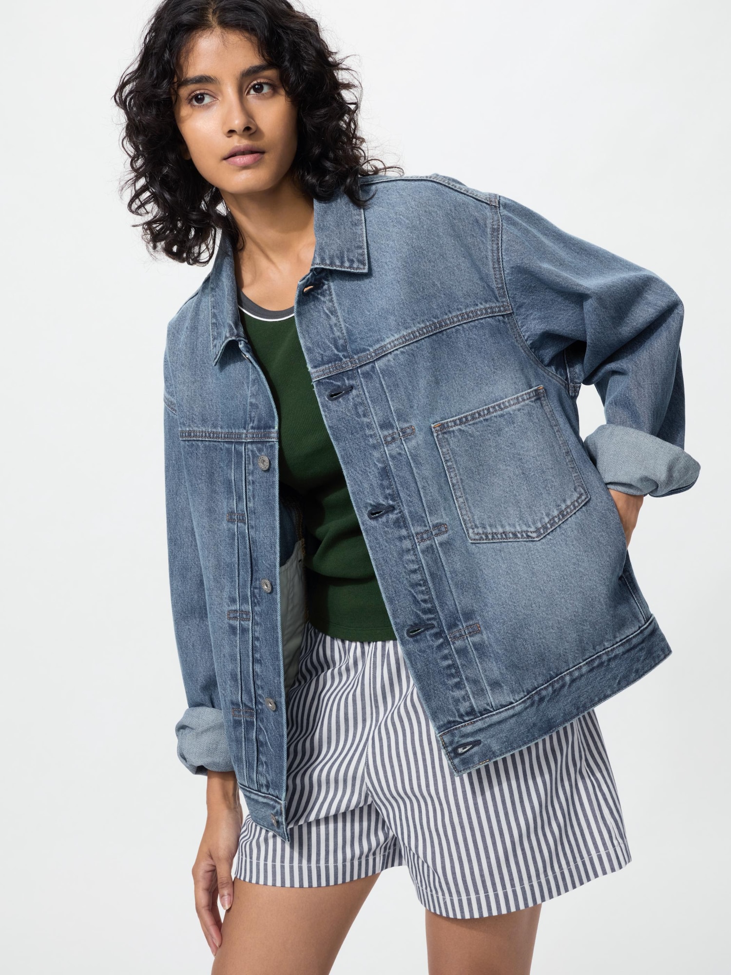Хлопковые шорты свободного кроя — UNIQLO