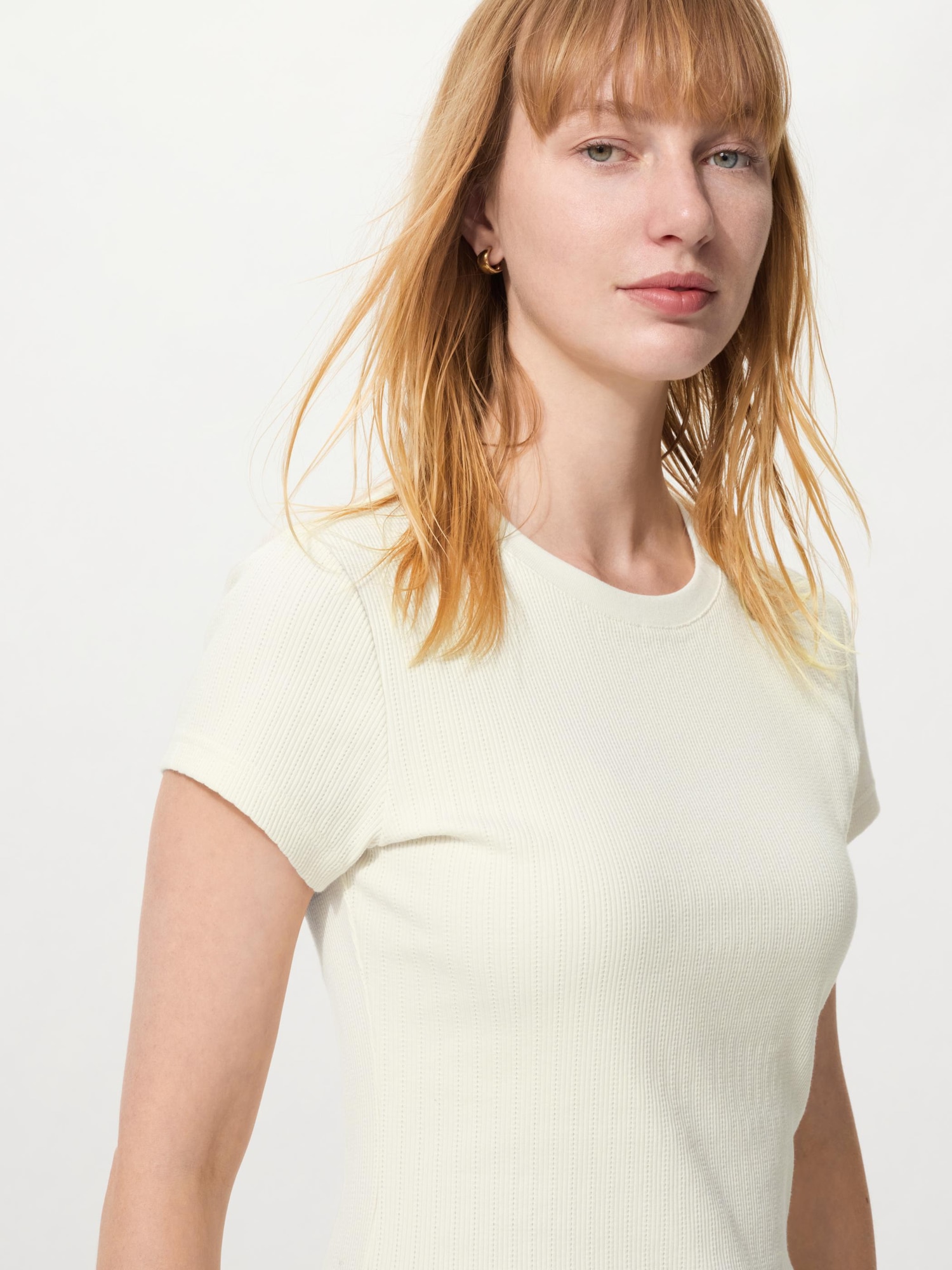 рибана мини футболка — UNIQLO