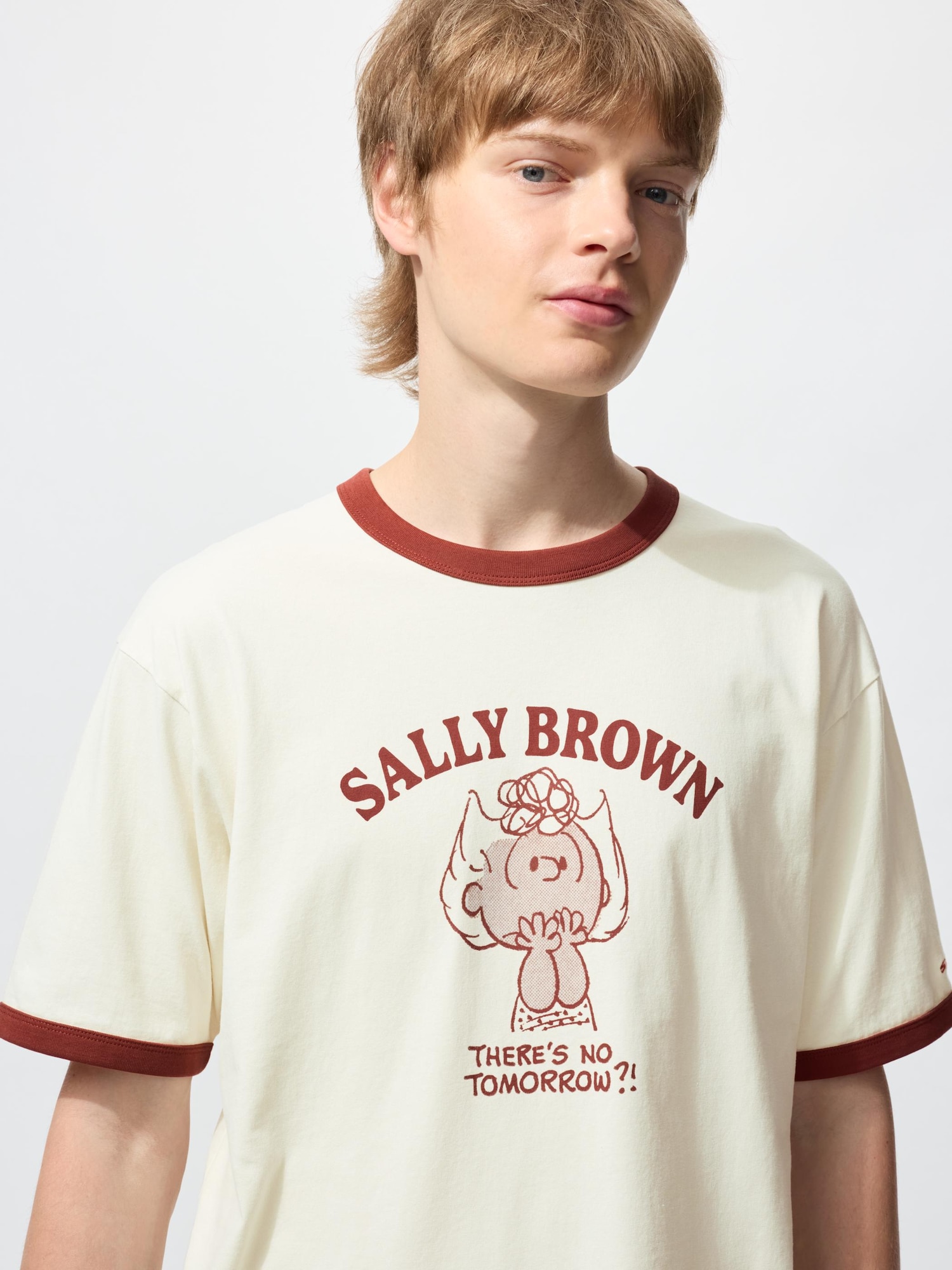Арахис UT/релаксфит — UNIQLO