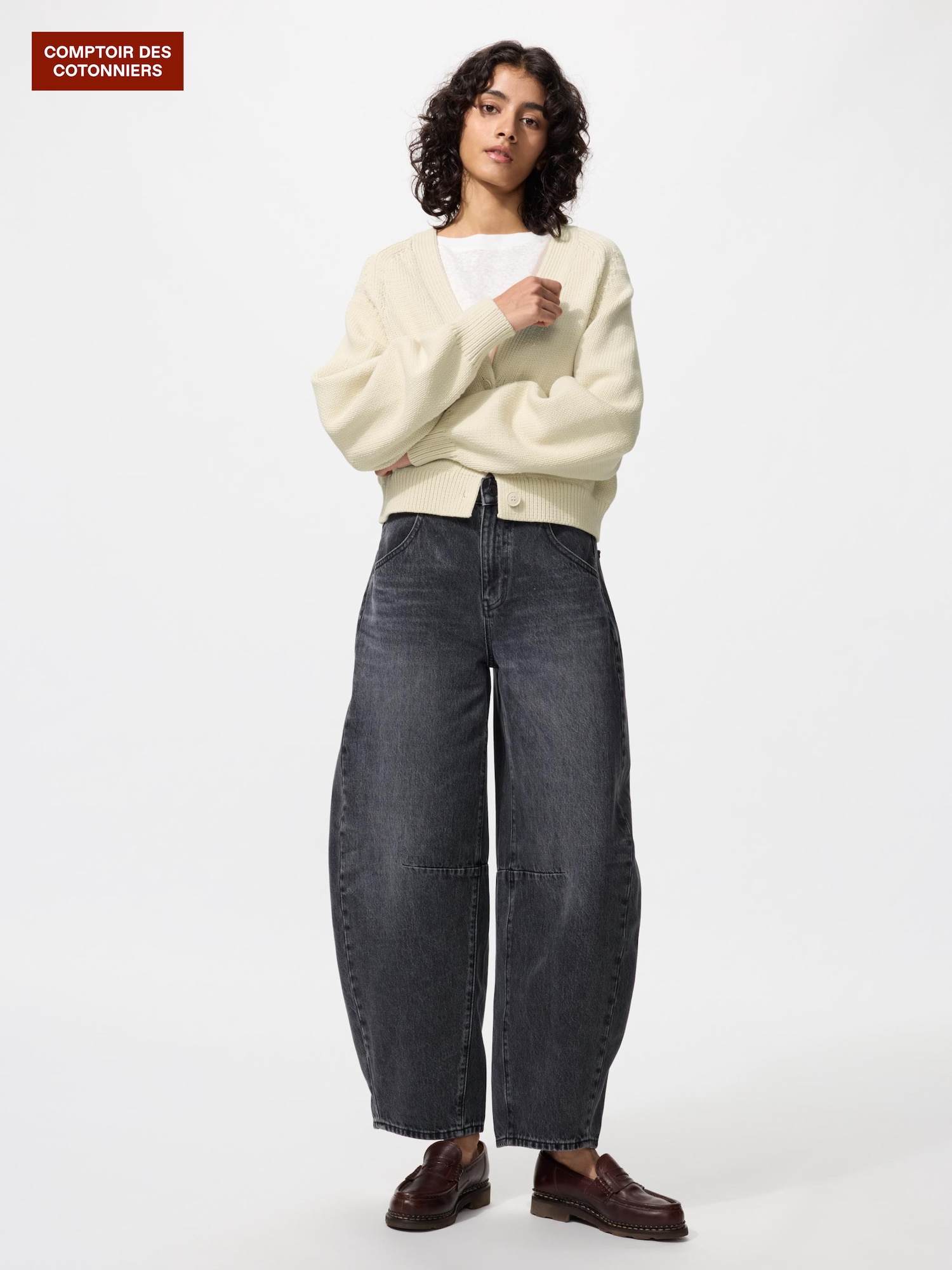 Джинсы бочкообразные — UNIQLO
