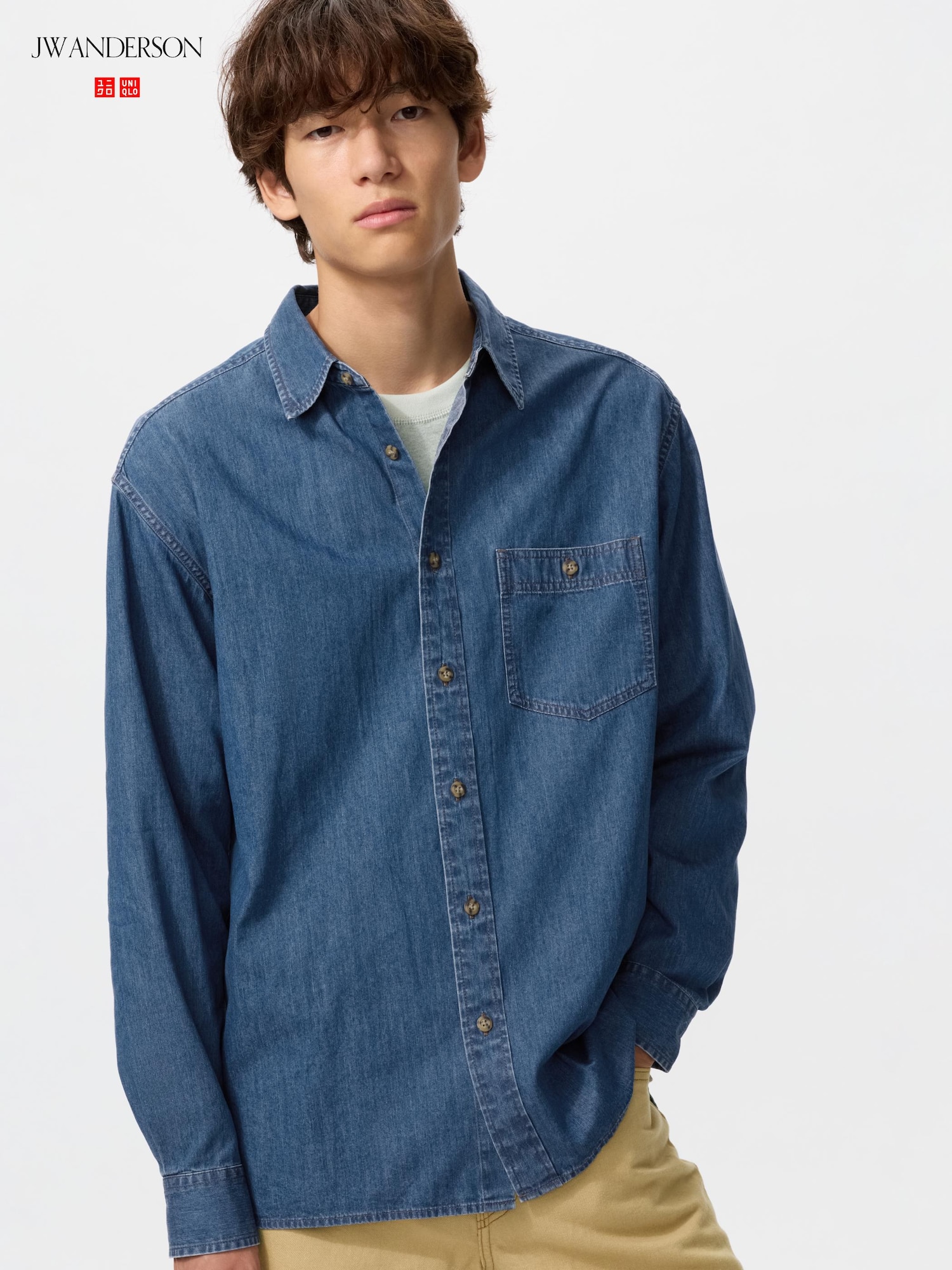 Рубашка светлая джинсовая оверсайз — UNIQLO