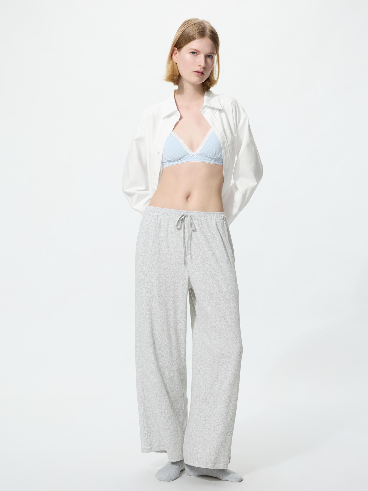 Рибчатые широкие легкие брюки — UNIQLO