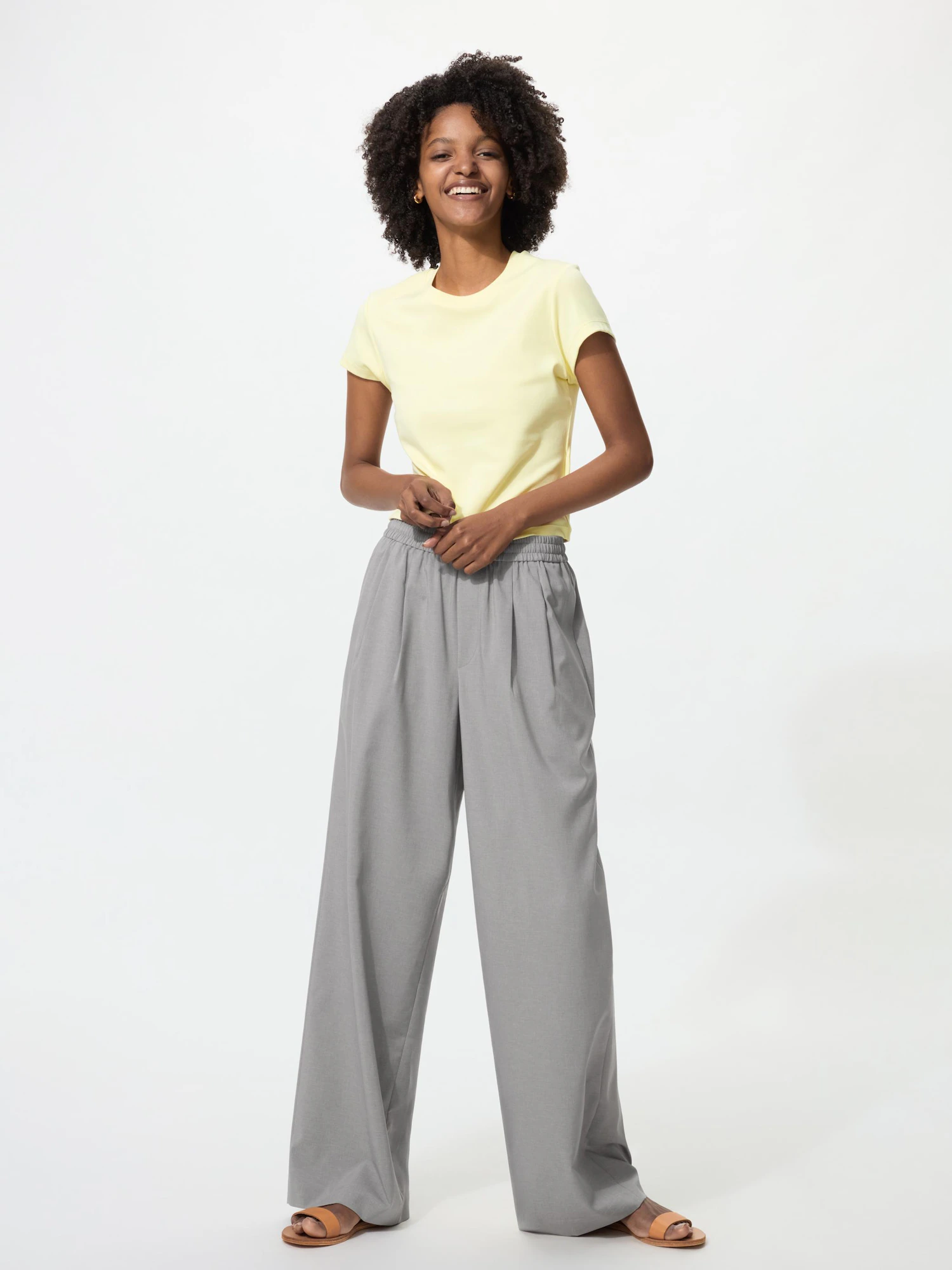 Брюки со складками удлиненные — UNIQLO