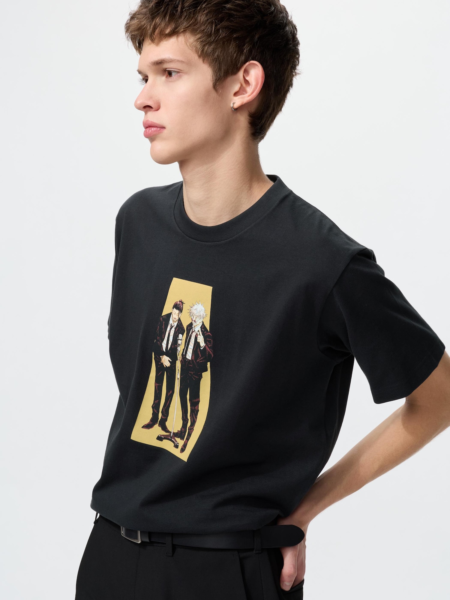 Футболка Магическая битва — UNIQLO