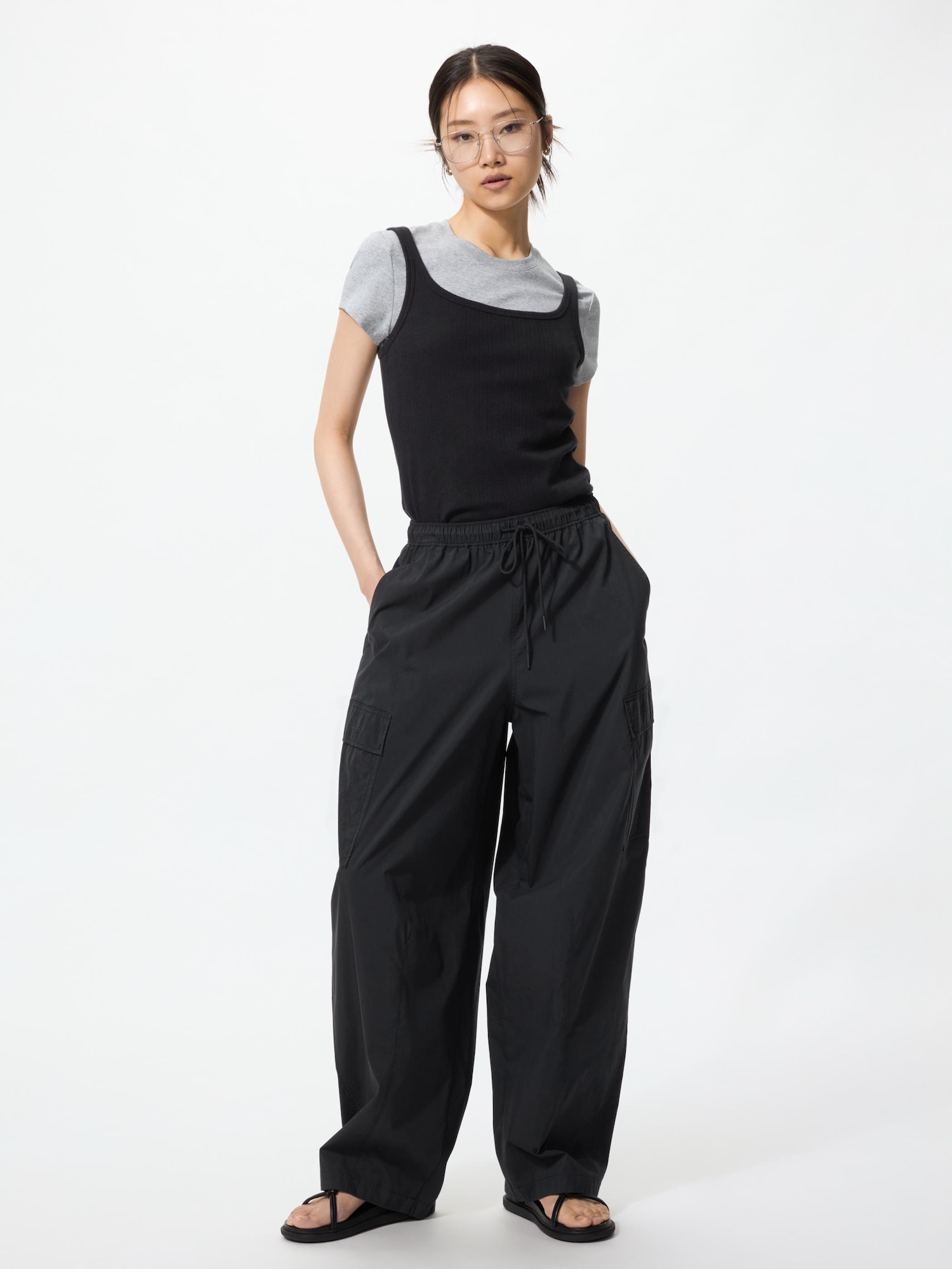 Утилитарные брюки объемного кроя/удлиненные — UNIQLO