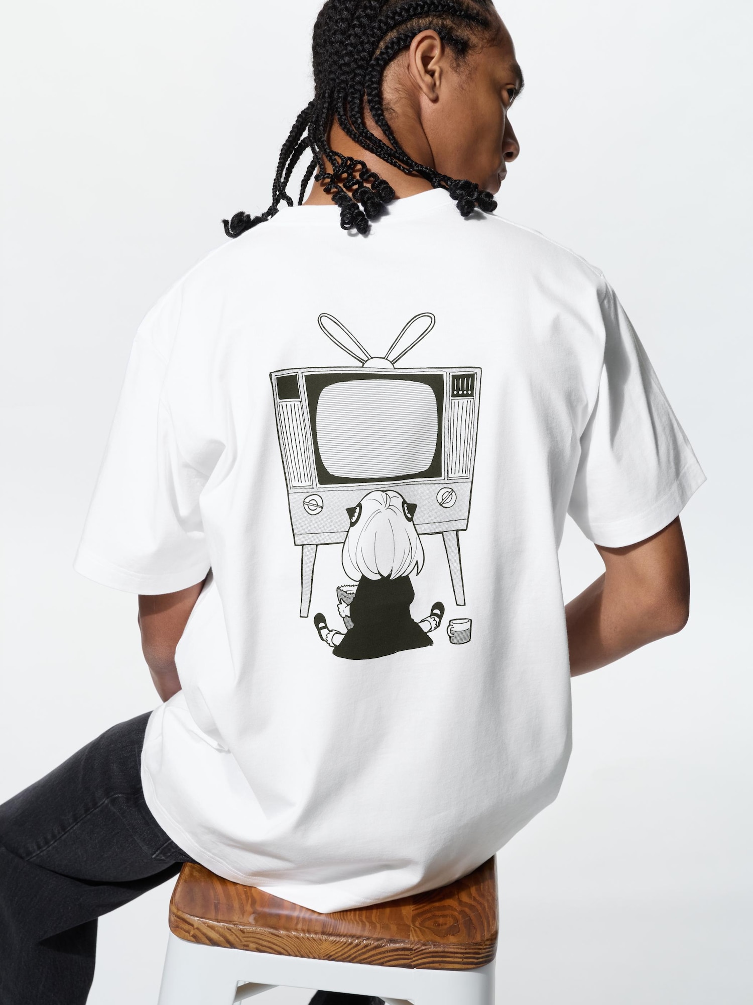 Манга UT 100 лет издательству Shueisha SPY×FAMILY — UNIQLO