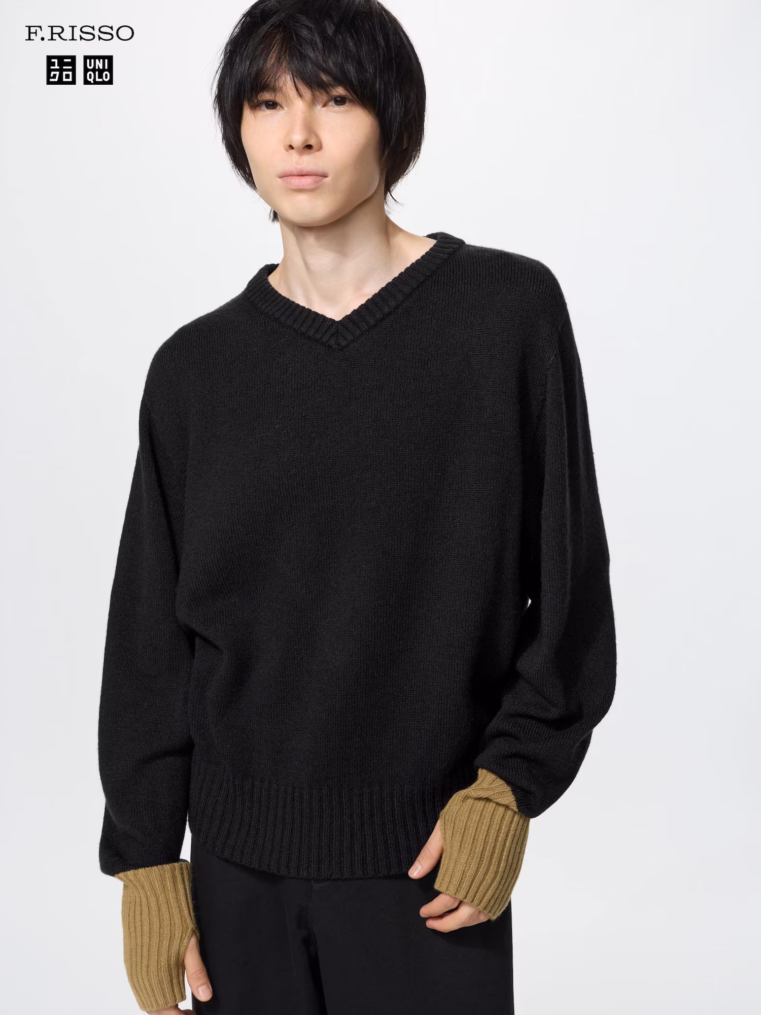 Свитер 3D с V-образным вырезом — UNIQLO